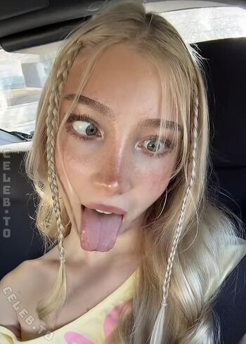 Rosegnlz leaked private photo uncensored HD quality