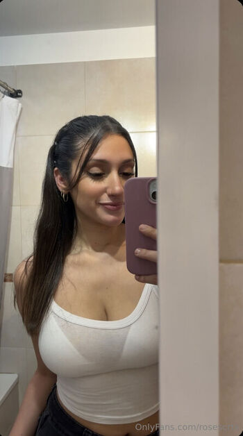 Rosescrtx leaked private photo uncensored HD quality