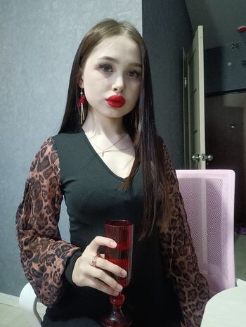 Russian girls leaked private photo uncensored HD quality