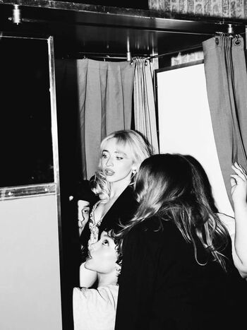 Sabrina carpenter  page leaked private photo uncensored HD quality
