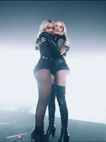 Sabrina carpenter  page leaked private photo uncensored HD quality