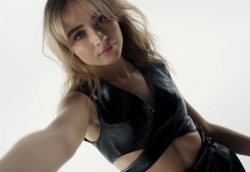 Sabrina carpenter  page leaked private photo uncensored HD quality