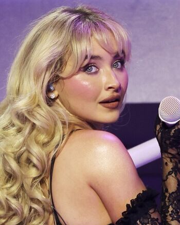 Sabrina carpenter  page leaked private photo uncensored HD quality