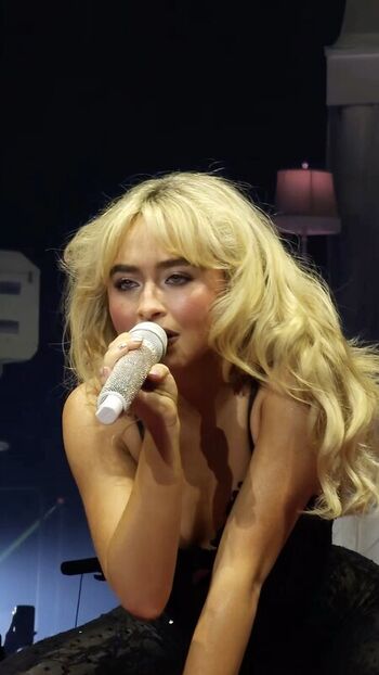 Sabrina carpenter  page leaked private photo uncensored HD quality