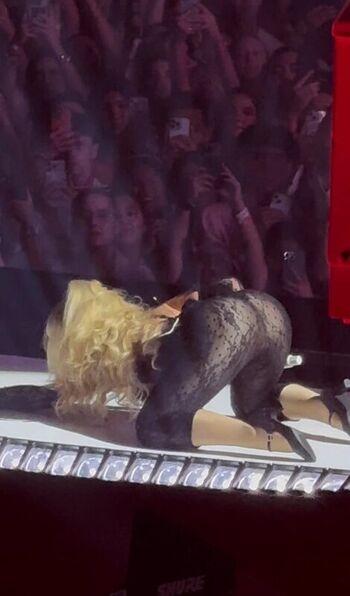 Sabrina carpenter  page leaked private photo uncensored HD quality