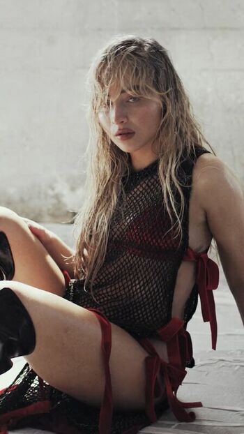 Sabrina carpenter leaked private photo uncensored HD quality