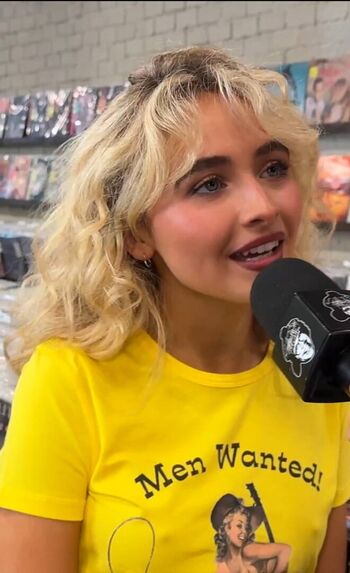 Sabrina carpenter leaked private photo uncensored HD quality