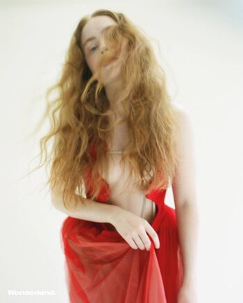 Sadie sink page leaked private photo uncensored HD quality