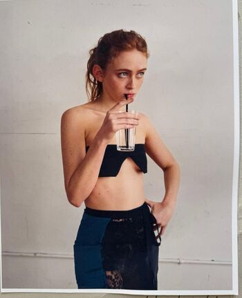 Sadie sink page leaked private photo uncensored HD quality