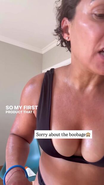 Saira khan page leaked private photo uncensored HD quality