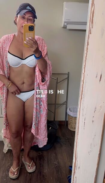 Saira khan page leaked private photo uncensored HD quality
