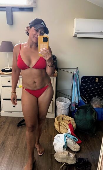 Saira khan page leaked private photo uncensored HD quality