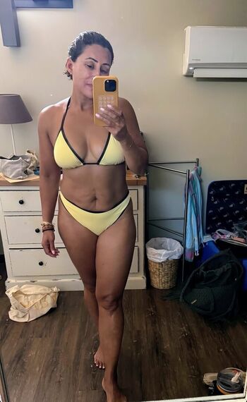 Saira khan page leaked private photo uncensored HD quality