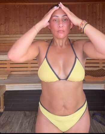 Saira khan page leaked private photo uncensored HD quality