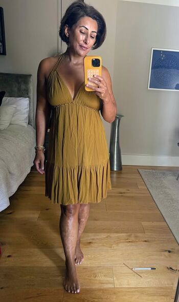 Saira khan page leaked private photo uncensored HD quality