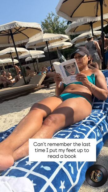 Saira khan page leaked private photo uncensored HD quality