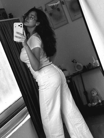 Sakshi pandey page leaked private photo uncensored HD quality