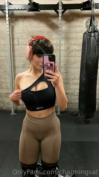 Salarrea  page leaked private photo uncensored HD quality