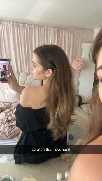 Sara dobrik page leaked private photo uncensored HD quality
