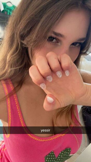 Sara dobrik page leaked private photo uncensored HD quality