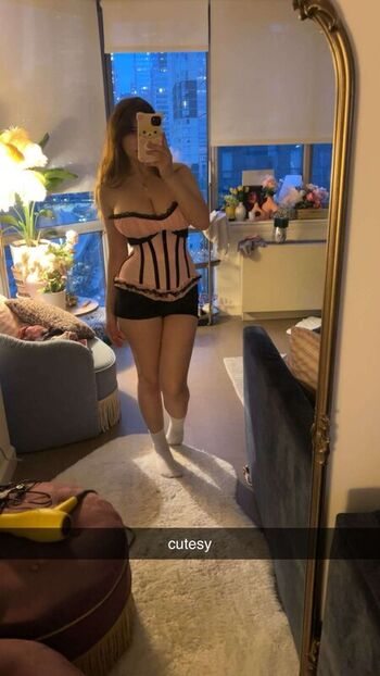 Sara dobrik page leaked private photo uncensored HD quality