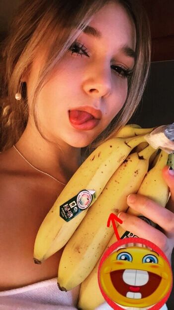 Sara dobrik page leaked private photo uncensored HD quality