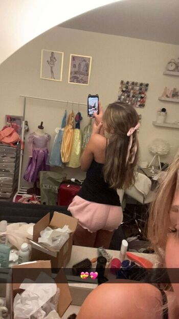Sara dobrik page leaked private photo uncensored HD quality