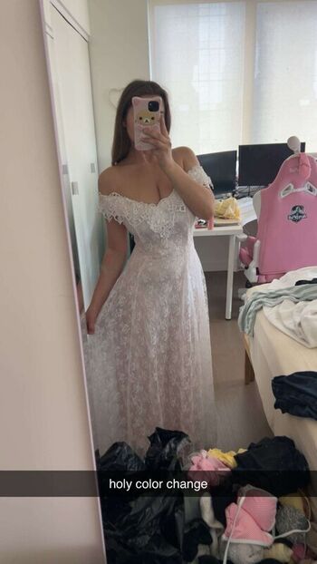Sara dobrik page leaked private photo uncensored HD quality