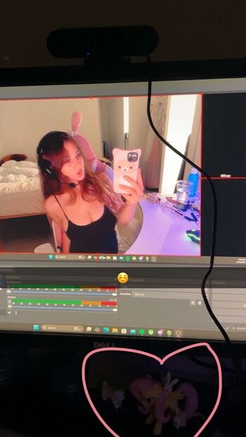 Sara dobrik page leaked private photo uncensored HD quality