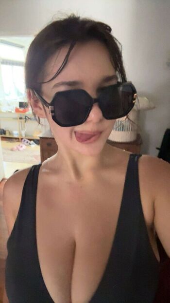 Sara dobrik page leaked private photo uncensored HD quality