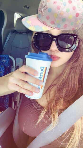 Sara dobrik page leaked private photo uncensored HD quality