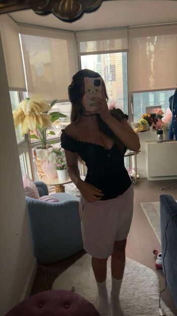 Sara dobrik page leaked private photo uncensored HD quality