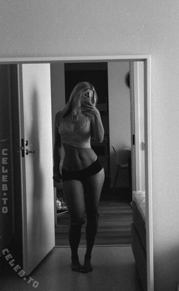 Sara manner leaked private photo uncensored HD quality