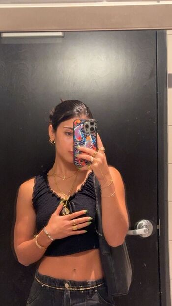 Sara saffari page leaked private photo uncensored HD quality