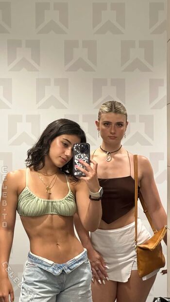 Sara saffari page leaked private photo uncensored HD quality