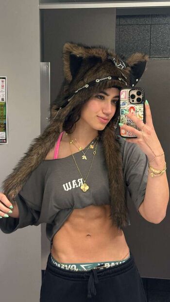 Sara saffari page leaked private photo uncensored HD quality