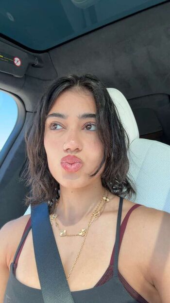 Sara saffari page leaked private photo uncensored HD quality