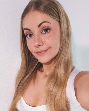 Sarah milkowski  page leaked private photo uncensored HD quality