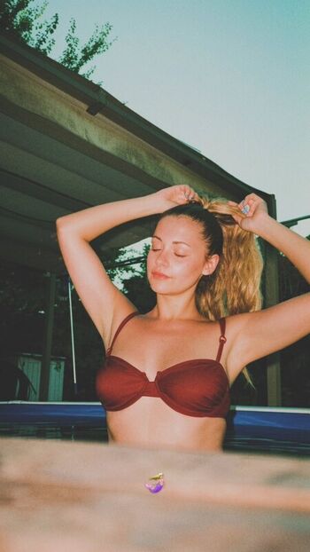 Sarah milkowski  page leaked private photo uncensored HD quality