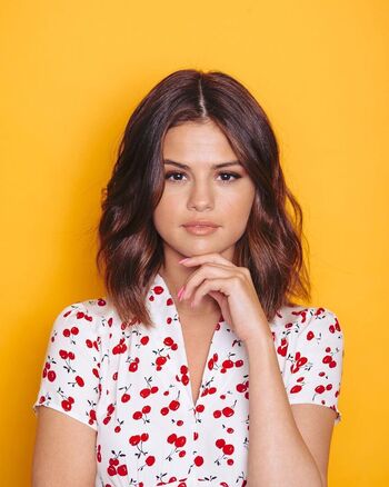 Selena gomez  page leaked private photo uncensored HD quality