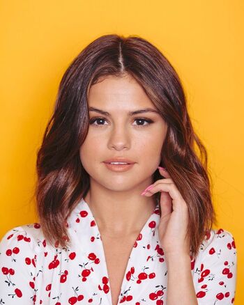 Selena gomez  page leaked private photo uncensored HD quality