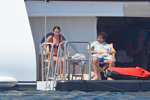 Selena gomez leaked private photo uncensored HD quality