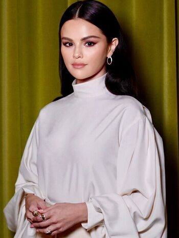 Selena gomez  page leaked private photo uncensored HD quality
