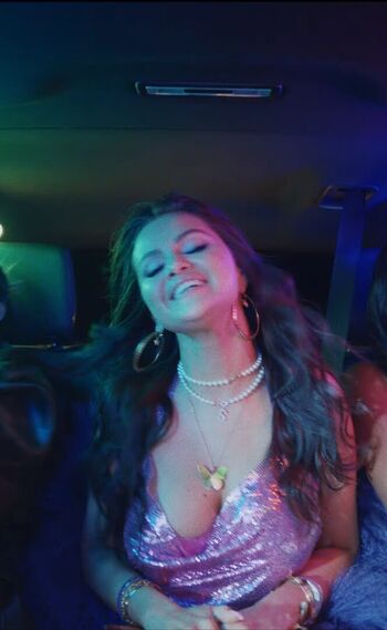 Selena gomez  page leaked private photo uncensored HD quality