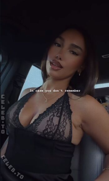 Shakiravv leaked private photo uncensored HD quality