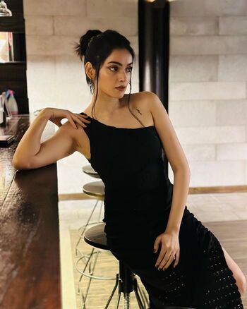 Sharlina leaked private photo uncensored HD quality