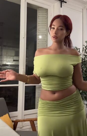 Shelikesmyts page leaked private photo uncensored HD quality
