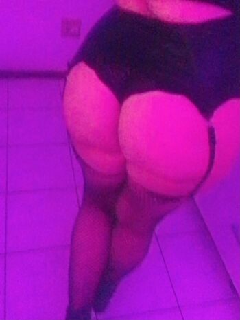 Show your girlfriend page leaked private photo uncensored HD quality