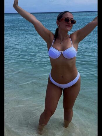 Show your girlfriend leaked private photo uncensored HD quality