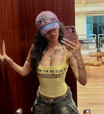 Shradhaa leaked private photo uncensored HD quality